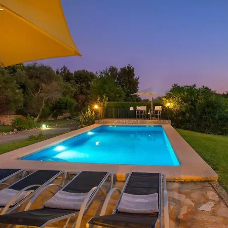 Sleeps 6 Pool Air Con Wifi *