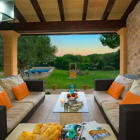 Sleeps 6 Pool Air Con Wifi Vila *