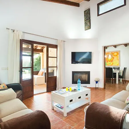 Vila Sleeps 6 Pool Air Con Wifi *