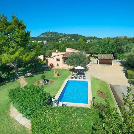 Sleeps 6 Pool Air Con Wifi Pollenca